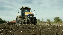 Брюксел иска от България да върне неправомерно раздадени земеделски помощи