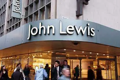 John Lewis разказа в минута и половина живота на жената