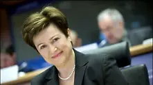 Търсете Кристалина на : http://blogs.ec.europa.eu/georgieva/bg/