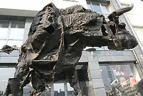 Плахо, но с индекси на плюс стартира новия месец на БФБ