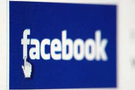 Facebook отключи астма на 18-годишен младеж