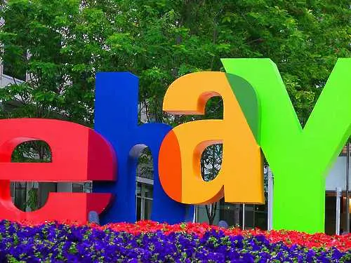 Американка обяви на търг в eBay 2-годишната си сестра