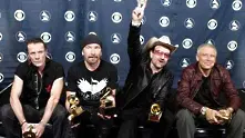 U2 преиздава два албума от 90-те