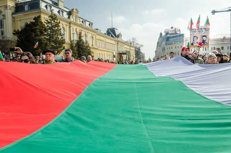 Протестиращите връчиха програмни искания на президента и Омбудсмана