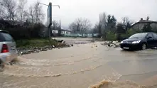 Приливна вълна заля част от Бяла Слатина