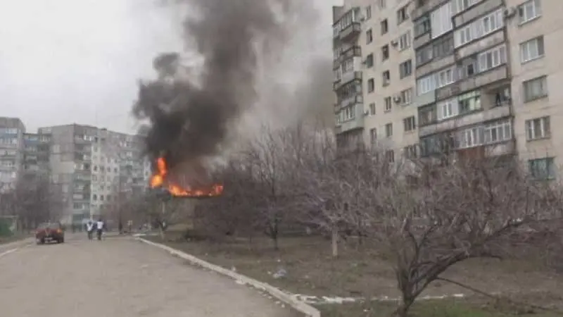 Град Мариупол&nbsp;се намира в Източна Украйна, недалеч от зоната под контрола на проруските бунтовници. Карта: Би Би Си.
