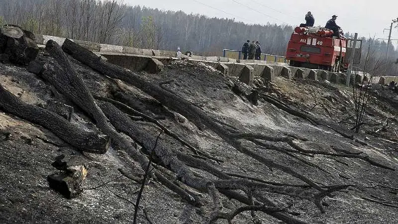 Пожарът до Чернобил е напълно угасен