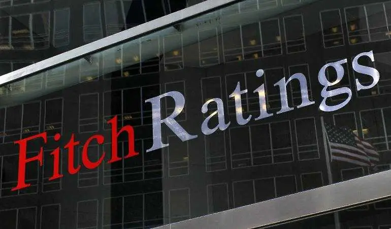 Fitch масово оряза рейтингите на големи европейски банки 