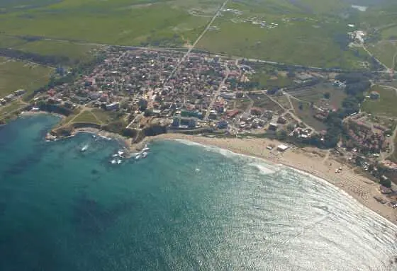 Глоба за кмета на Царево заради фекалиите в морето при Лозенец