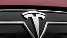 Tesla търси софтуерни инженери