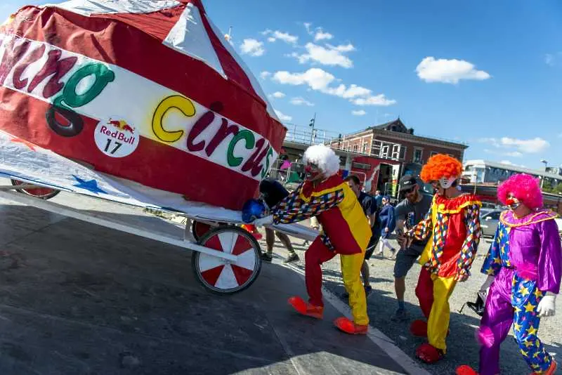 Остава по-малко от месец за регистрация в Red Bull FLUGTAG