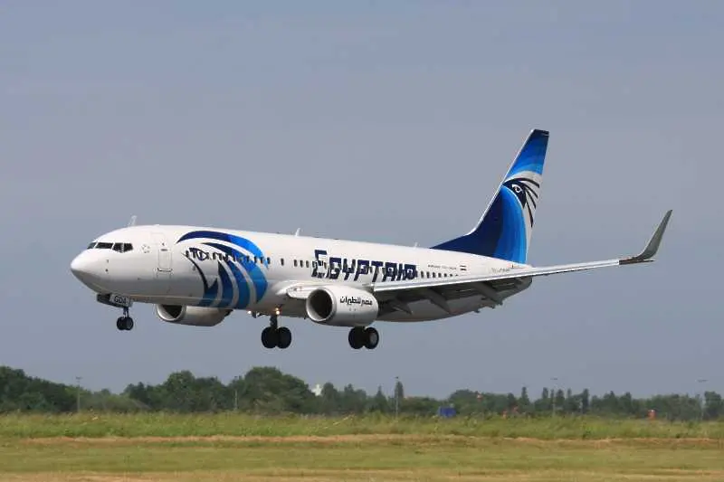 Поправена е едната черна кутия от самолета на EgyptAir