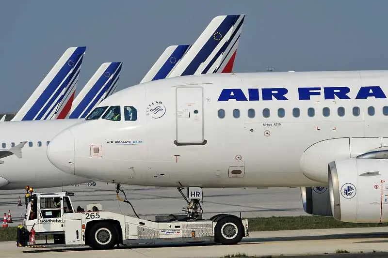 Air France отменя полети от и за София