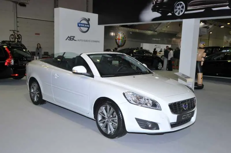 Volvo C70 става на 20