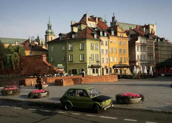 Варшава с безплатен обществен транспорт днес заради тежък смог