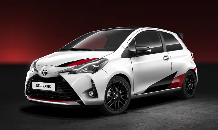 Yaris 2017 събира погледи