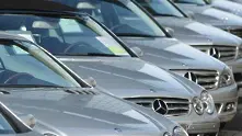 Daimler се готви да отзове около 1 млн. мерцедеси