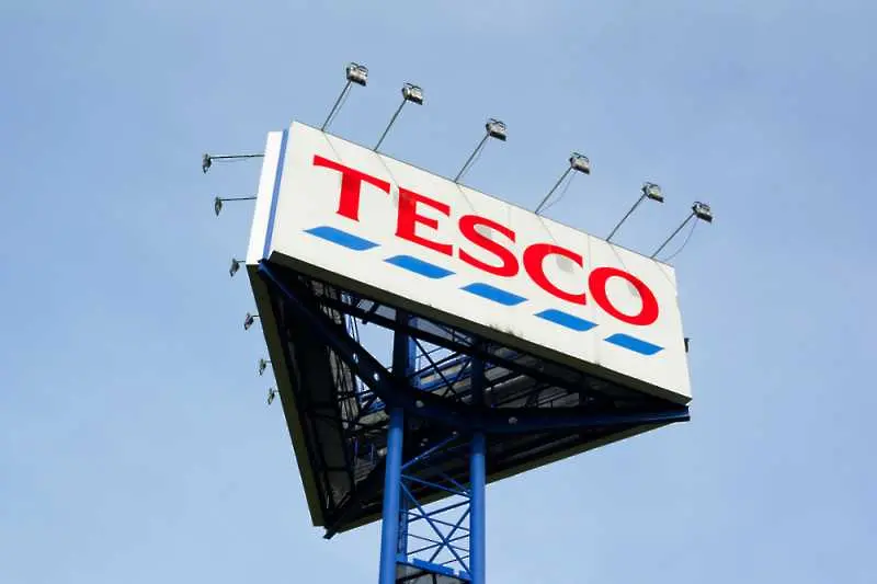 Tesco с първи растеж на годишните продажби от 7 години