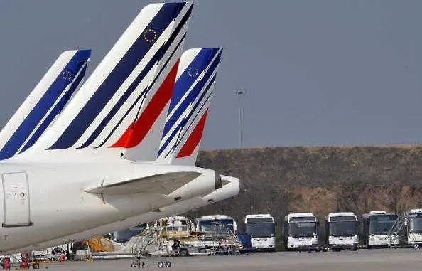 Air France обяви още две дати за стачка