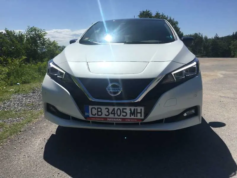 Бурни аплодисменти за новия Nissan LEAF