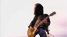 Guns N 'Roses счупи рекорд в YouTube с видеоклипа към November Rain