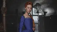 Сърша Ронан и Марго Роби една срещу друга в Mary, Queen of Scots”