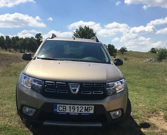 Sandero Stepway Limited радва окото и джоба