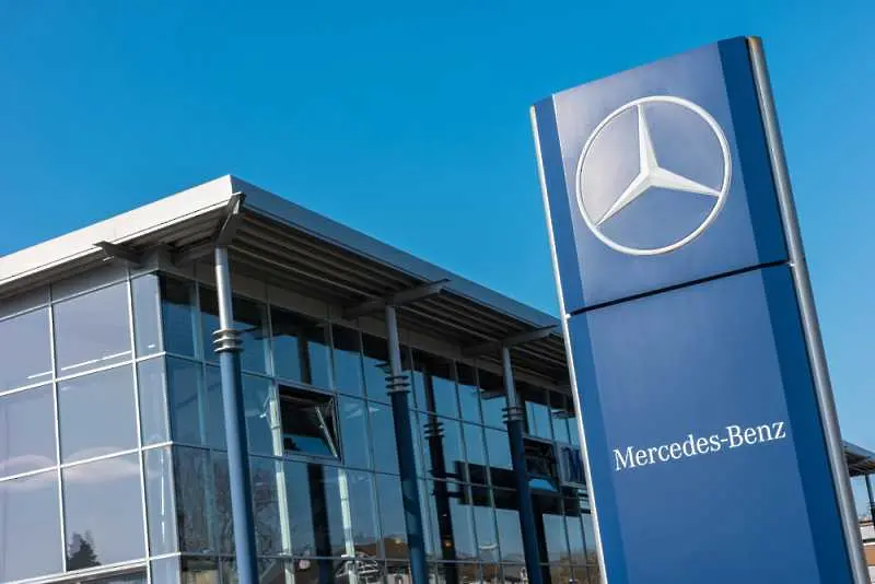 Силвър Стар отваря представителство на Mercedes-Benz в Бургас