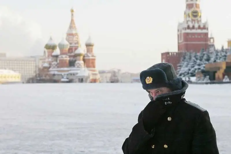 Висш британски военен: Русия е по-голяма заплаха за Великобритания от Ал Каида и Ислямска държава