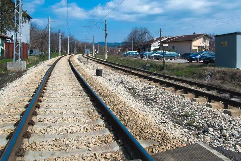 Възстановено е движението на влакове през жп гара Пловдив