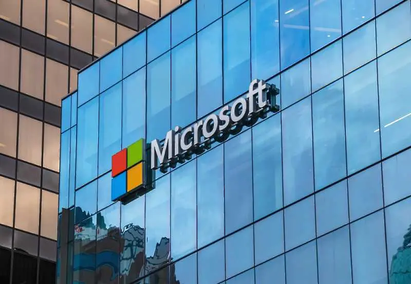 Служители на Microsoft протестират