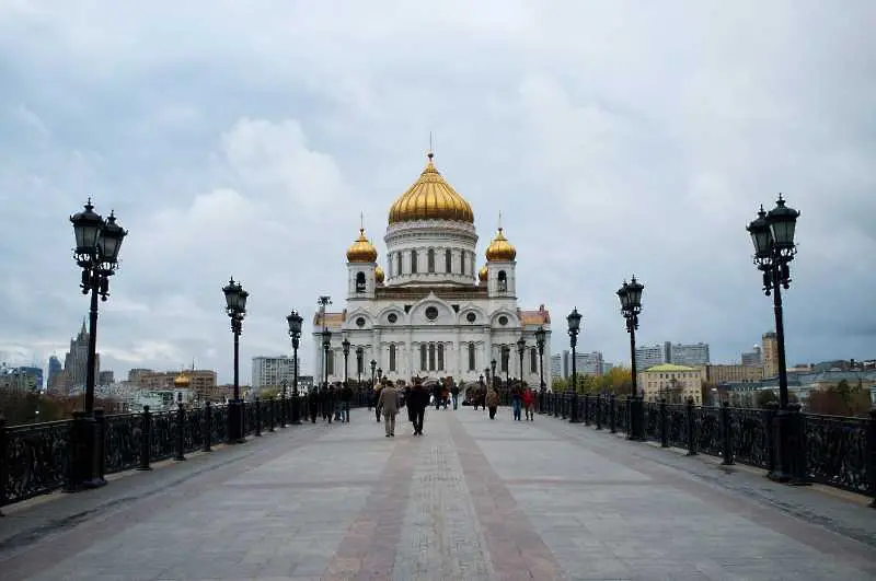 Над 100 хил. камери следят дали Москва спазва карантината