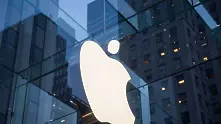 Капитализацията на Apple спадна под 1 трилион долара