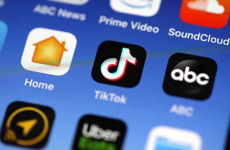 Популярната платформа TikTok дари $10 милиона на Световната здравна организация