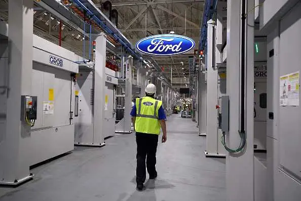 Ford ще устои на кризата, има достатъчно ликвидност