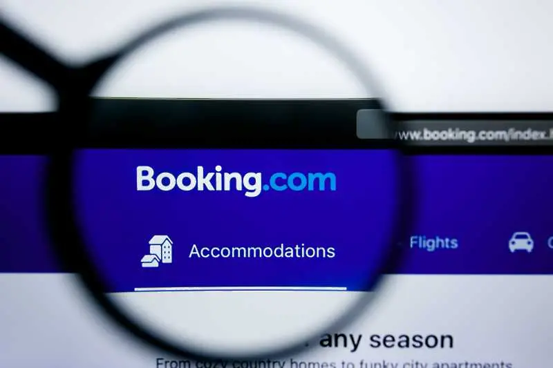 Шефът на Booking е с коронавирус