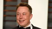 Мъск на път да премести седалището на Tesla