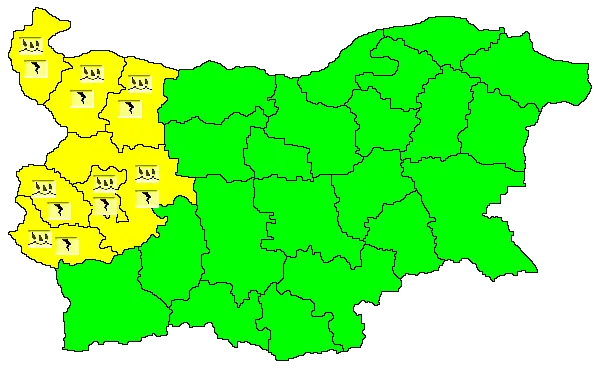 Времето: Жълт код за валежи и гръмотевични бури в 7 области