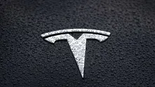 Германски съд обвини Tesla в подвеждане с термина „автопилот“