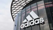 Шеф на Adidas подаде оставка заради обвинения в расизъм