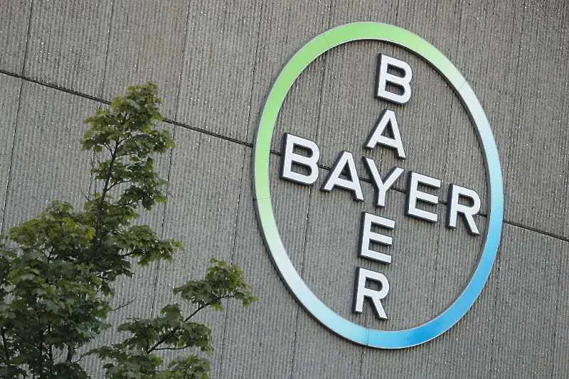 Bayer отчете колосална загуба след уреждане на съдебни спорове за милиарди