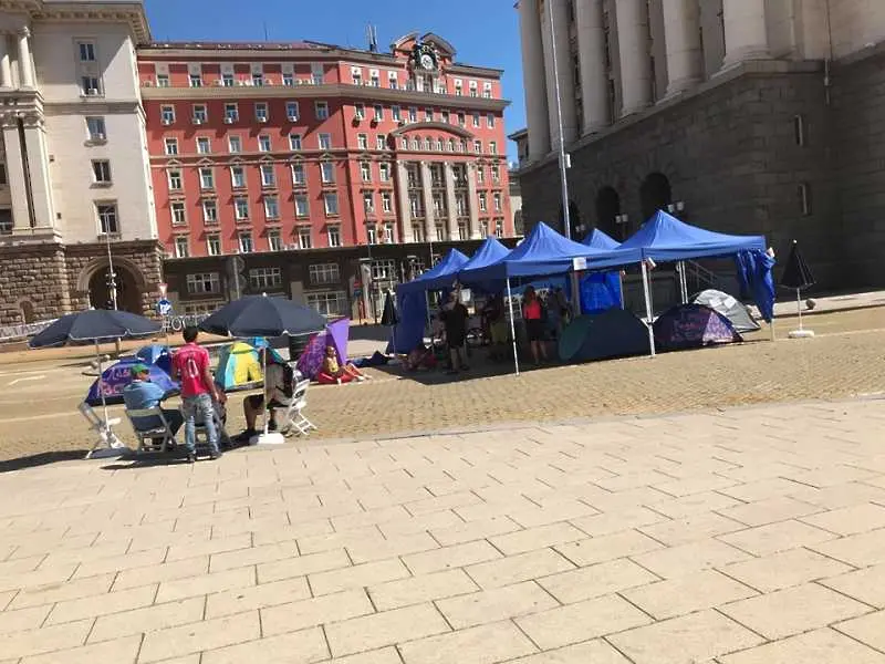 36 ден на протести: Блокада на Дунав мост