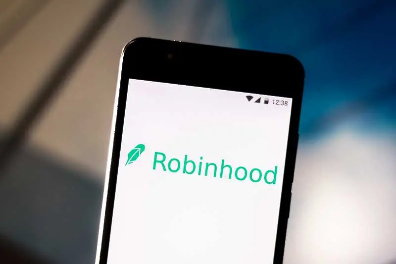 Американски регулатори разследват Robinhood