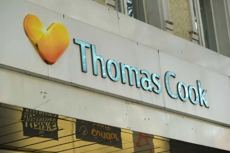 Thomas Cook се завръща като онлайн туроператор 