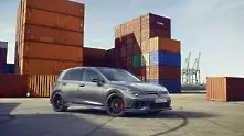 Само за колекционери! Golf GTI празнува 45 години с юбилейна версия 