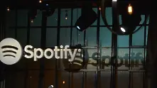 Spotify отваря платформата си за платени подкасти