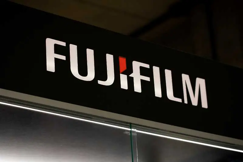 Шефът на Fujifilm се оттегля