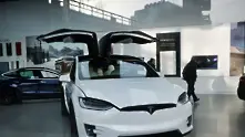 Tesla сваля цените в Китай заради негативни медийни публикации