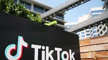 „Файненшъл таймс: Компанията зад TikTok планира листване в Хонконг