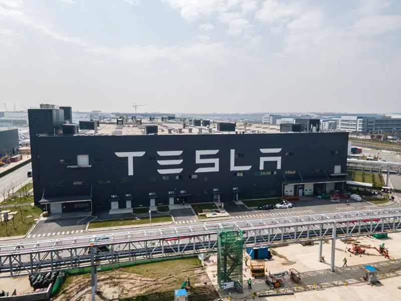 Tesla отчете рекордна печалба